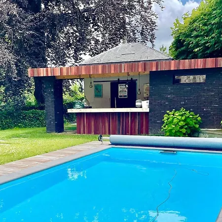 Le Clos Du Chatelain,